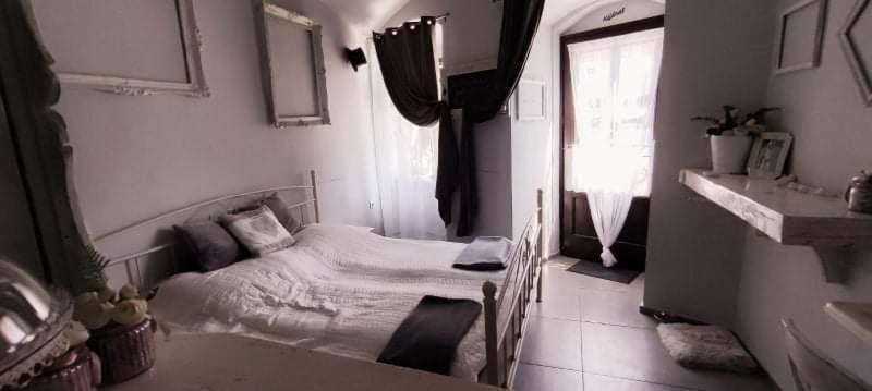 Godot Apartman Miskolc Ngoại thất bức ảnh