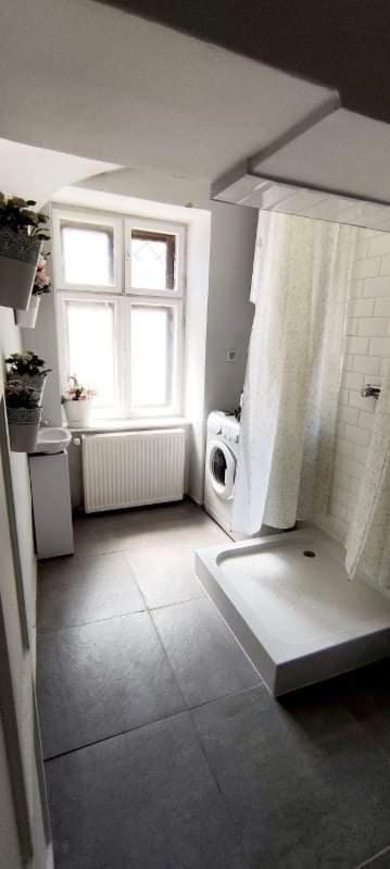 Godot Apartman Miskolc Ngoại thất bức ảnh