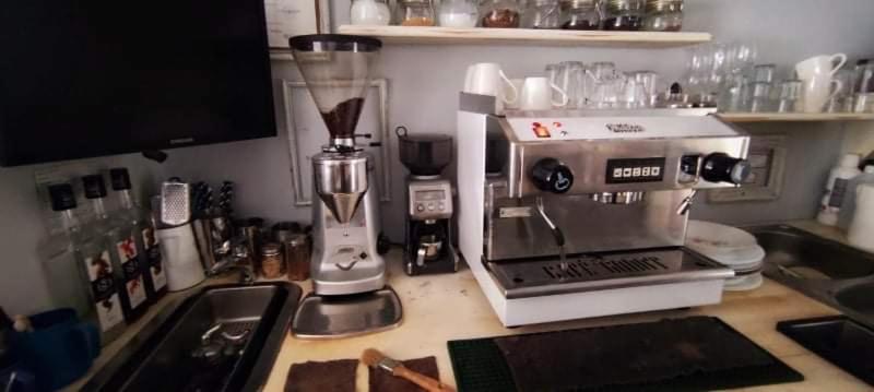 Godot Apartman Miskolc Ngoại thất bức ảnh